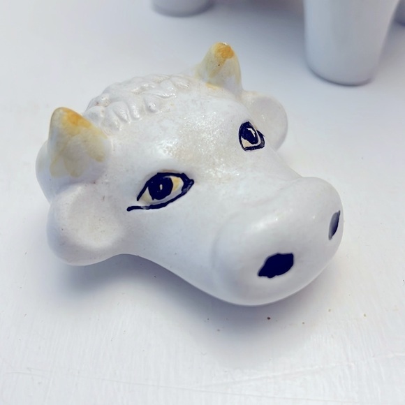 MARTAN Portugal Hand Painted Ceramic Cow Creamer - Picture 7 of 10